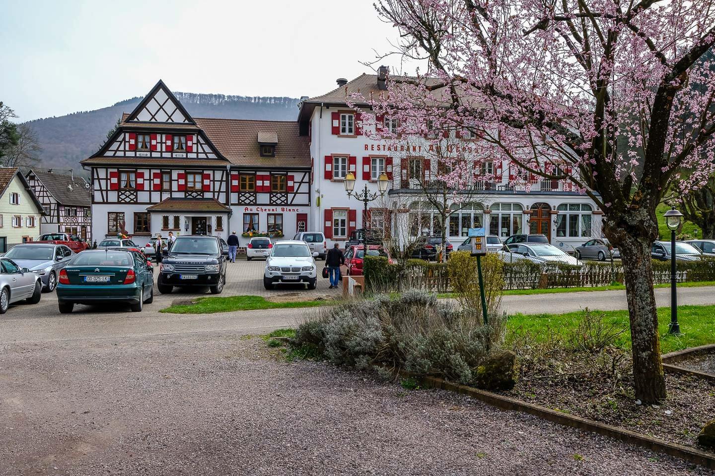 Restaurant Au Cheval Blanc Niedersteinbach