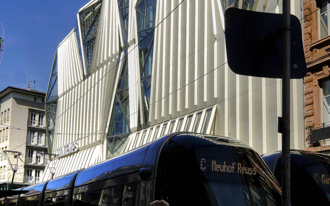 Mit Bus und Bahn – Beste Verbindungen in Straßburg